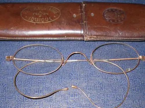 清末金丝眼镜(羊皮套)