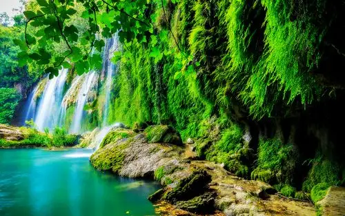 唯美清新瀑布美景壁纸_绝美的清新瀑布