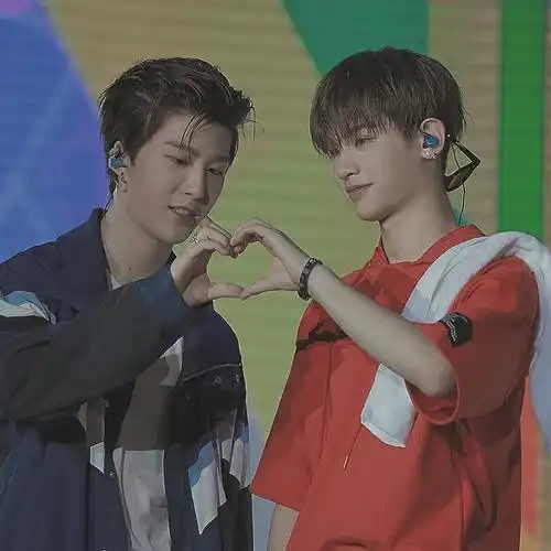 黄明昊范丞丞cr黄公子的