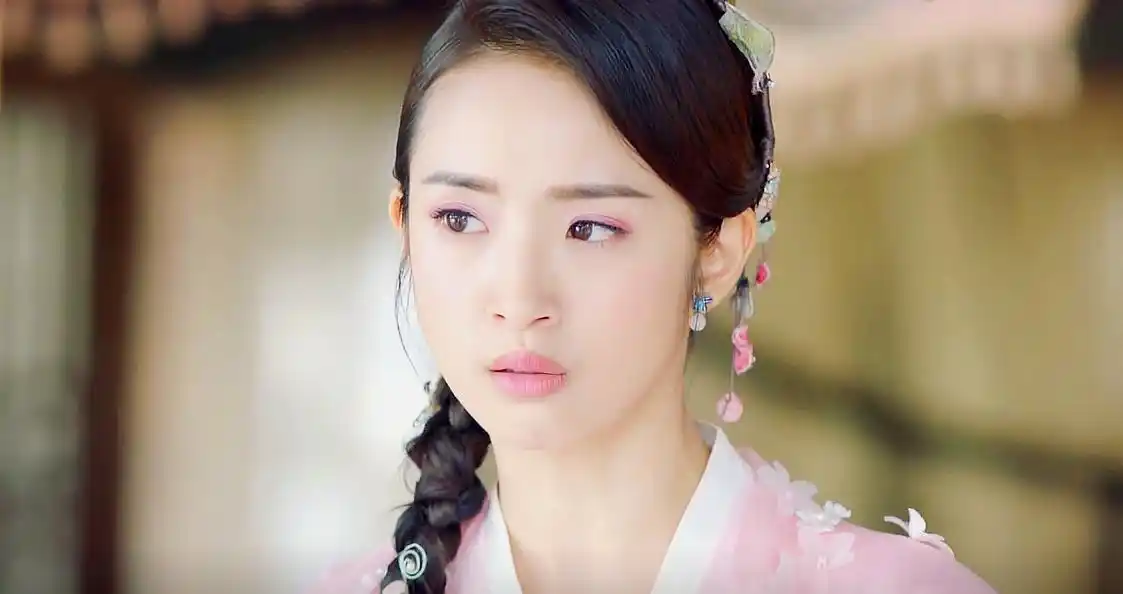 林依晨《小女花不弃》一组精美剧照,网友:满满的少女感!