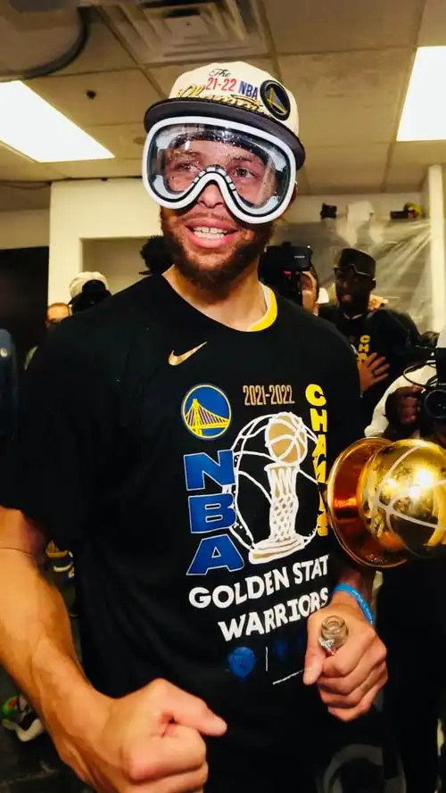 nba高清照片(「球星壁纸第91期」勇士总冠军,请拿走你偶像的壁纸)