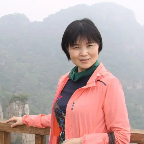 曹丽研究员中国医学科学院药用植物研究所个人简介:博士生导师,研究员