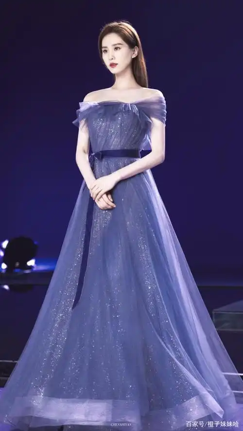 刘诗诗优雅高清壁纸来啦