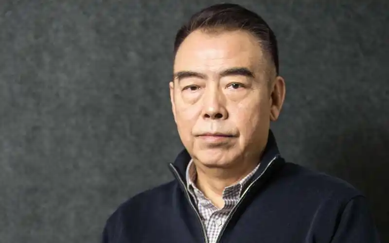 陈凯歌花费12亿建了一座城,只为为拍一部戏,如今门票年收入10亿