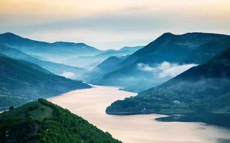 青山绿水(风景静态壁纸) - 静态壁纸下载 - 元气壁纸