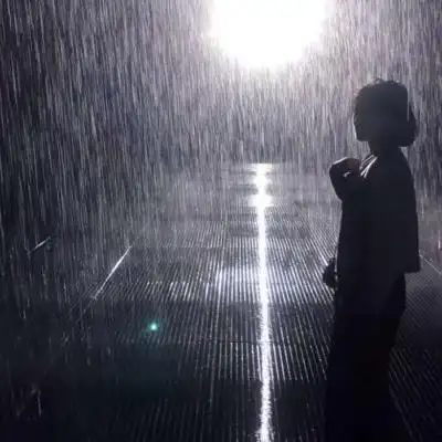 下雨天女头:莫道来日方长,我就在你_女生头像_我要个性网