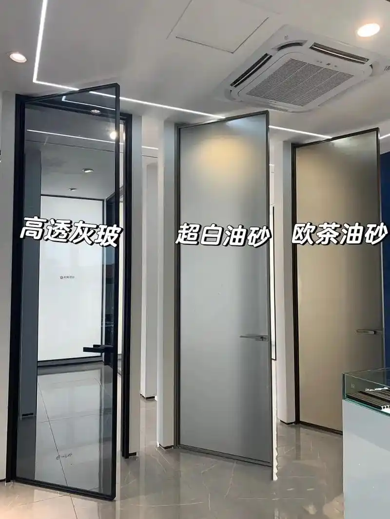 双面油砂灰茶玻璃做厕所门实在太喜欢了.#装修 #油砂玻璃 # - 抖音