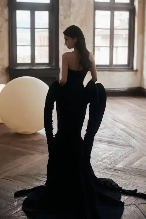 微博之夜女明星造型 第二弹_迪丽热巴_礼服_裙子