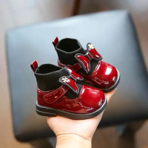 两岁鞋子子女靴子婴儿女童宝宝小女短靴幼儿学步鞋