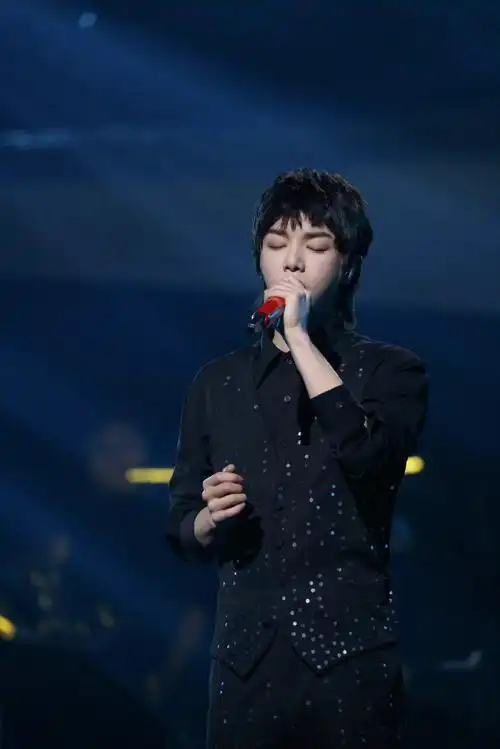 华晨宇九周年音乐会直播##华晨宇的音乐世界