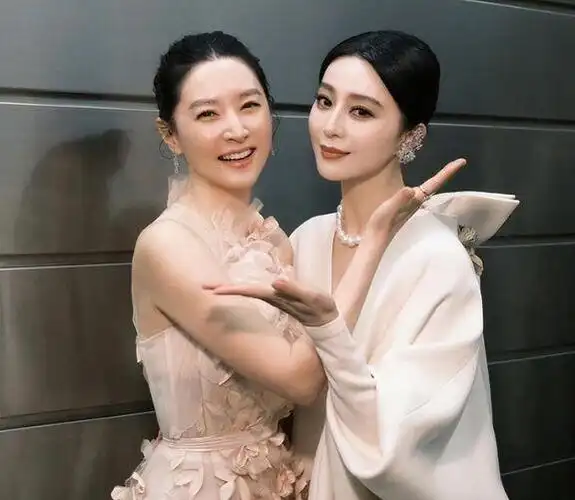 举报/反馈lulu02241982她出来了是不是邓伦也能出来了1小时前北京回复