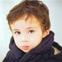 混血帅气小男孩头像 可爱混血的帅气小男孩
