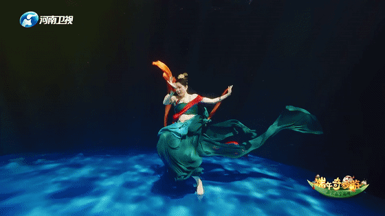 绝美洛神舞惊艳出圈,网友:这是什么神仙?