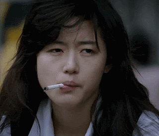 女明星抽烟动图 feel like