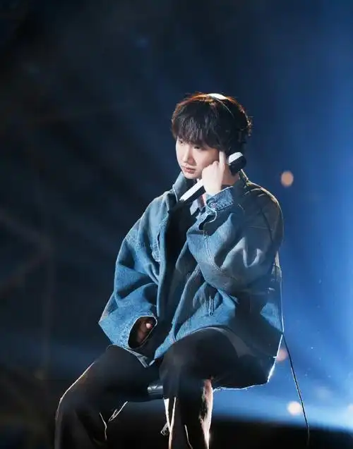 汪苏泷看到热搜了