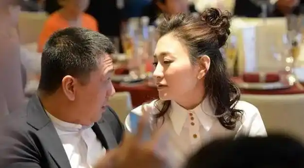 张柏芝宣布婚讯 富豪男友背景曝光 难怪张柏芝铁了心要嫁他 张柏芝