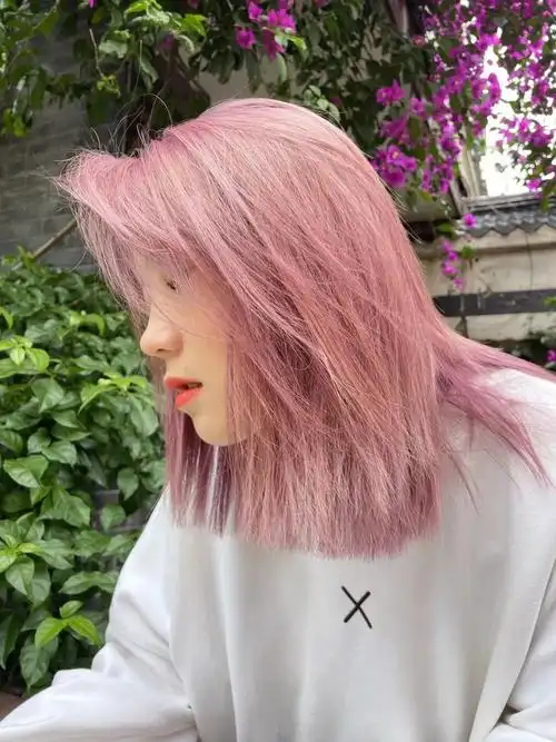 樱花粉发色粉色