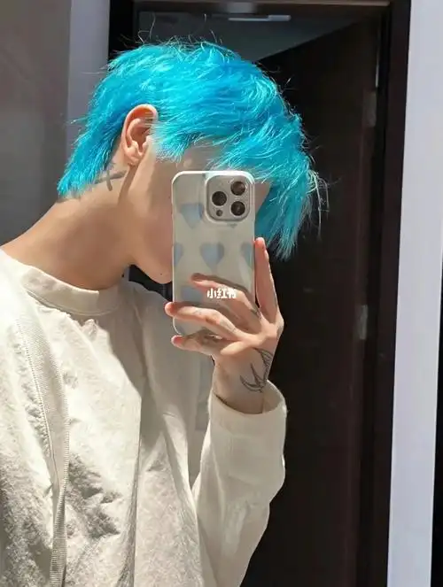 超级好看的发色冰蓝色78