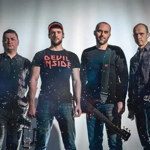 pop porn_高音质在线试听_projacktion歌