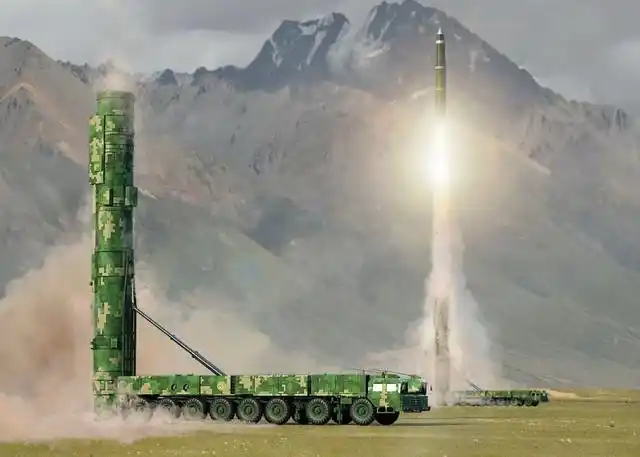 一枚东风41洲际导弹,从中国飞到美国要多久?这是实力的体现