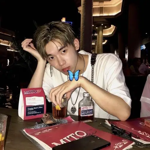 水 有哪些哈人的颜能够让路人当头像