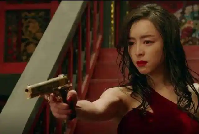 无双张静初演技炸裂半裸含泪抽烟网友太性感了