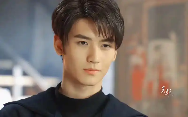 是有烟火气的小黄瓶~ #张起灵 #黄俊捷