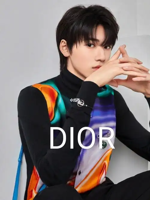 如何成为一个国际超模之迪奥宋亚轩