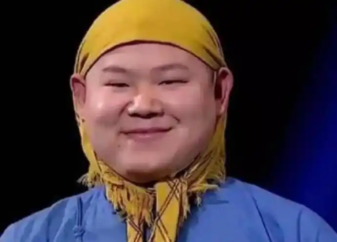 岳云鹏自己p的童年照