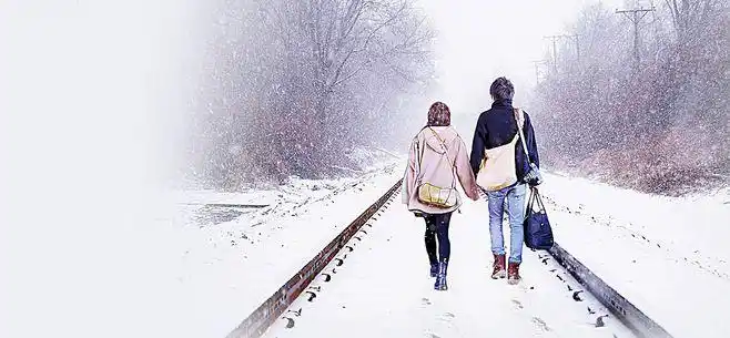 唯美,雪地,轨道,情侣,背影,浪漫,背包,旅行,手绘,海报banner,卡通