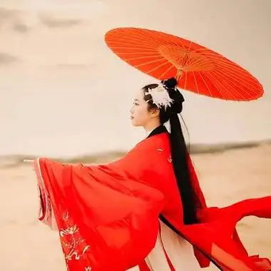 大漠红衣带伞女生头像唯美古风真人头像