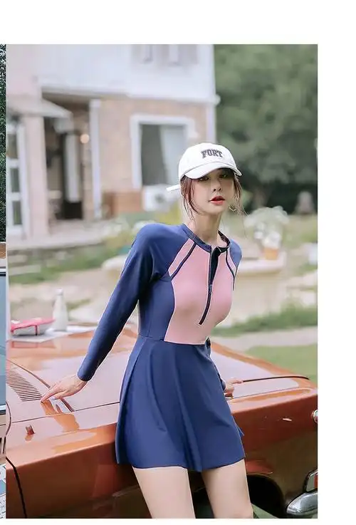 伯莎丹顿品牌大码泳衣女连体保守长袖裙式泳衣平角裤运动款游泳衣蓝