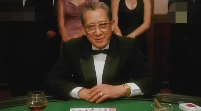 《赌神2》十大演员现状,梁家辉转型做导演,两位锦江醉心艺术