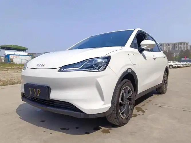 2021年7月上牌,全保险带车损到7月私人一手户,非营运#哪吒汽车