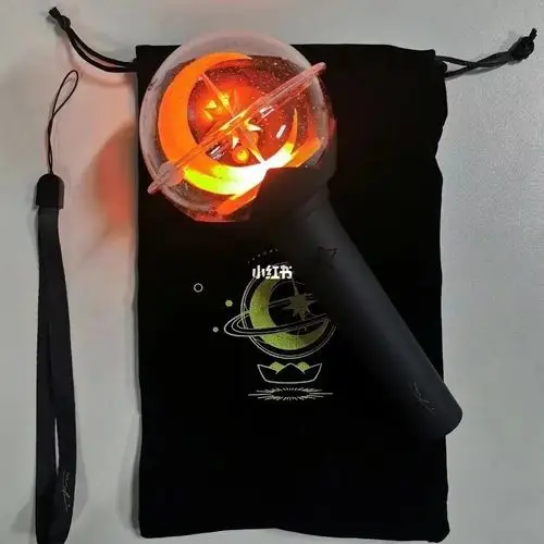 时代少年团丁程鑫比邻棒应援棒