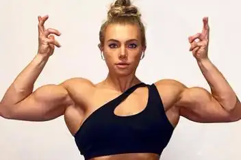 来源:好看视频发布时间:7天前女生健身房锻炼,背部肌肉,训练10:44