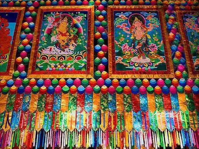 塔尔寺三绝之堆绣