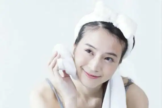 洁面慕斯可以天天用吗