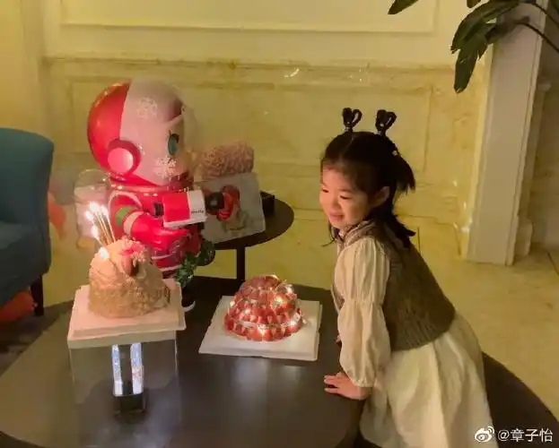 章子怡发文为醒醒庆生#章子怡发文为6岁的醒醒庆生,醒醒的生日愿望是