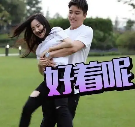 原创pgone香港演唱会泪洒现场看到李小璐的配图后网友两清