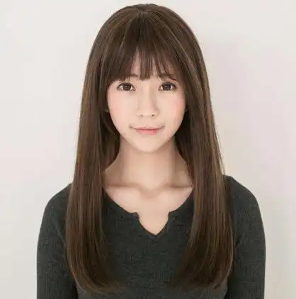 齐刘海中长直发