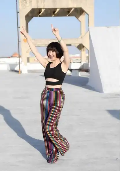 酒吧歌手陈红个人资料