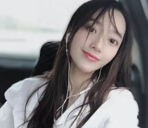 小鬼绯闻女友校园暴力其素颜照曝光后网友真正的旺夫脸