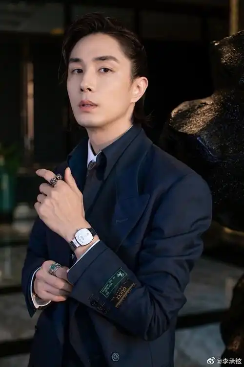 李承铉最近在干什么