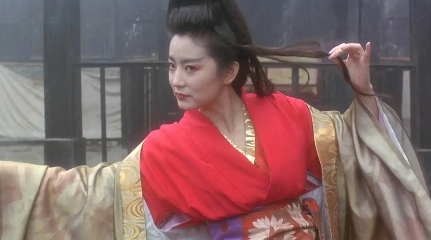 还有《绝代双骄》里的翩翩公子花无缺.