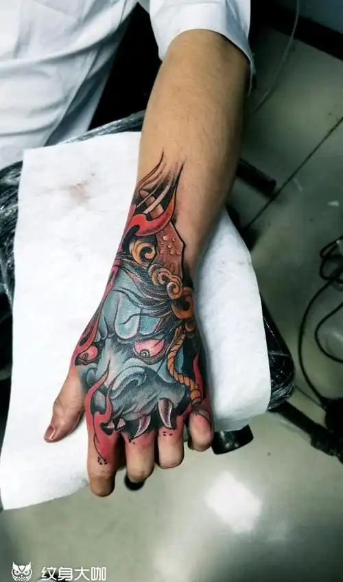 般若花手背_纹身图案手稿图片_刘国栋的纹身作品集