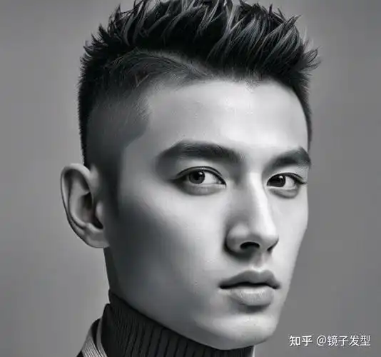 两侧铲短露额发型的缺点是比较单一,没有太多的层次和变化,可能会显得