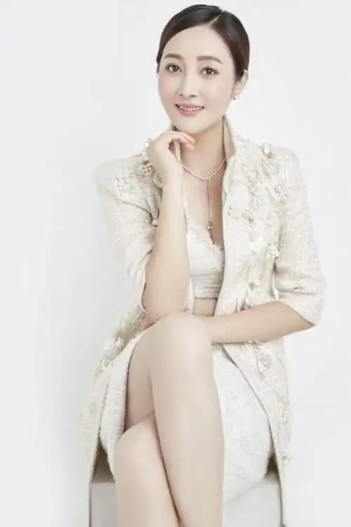 蒋林静,影视女演员,演技精湛,是一位具有高电视产量的女明星