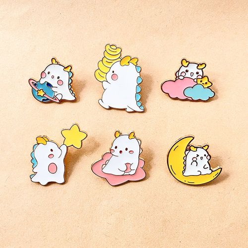 中国风生肖小龙胸针男女可爱创意别针情侣卡通金属徽章装配饰礼物