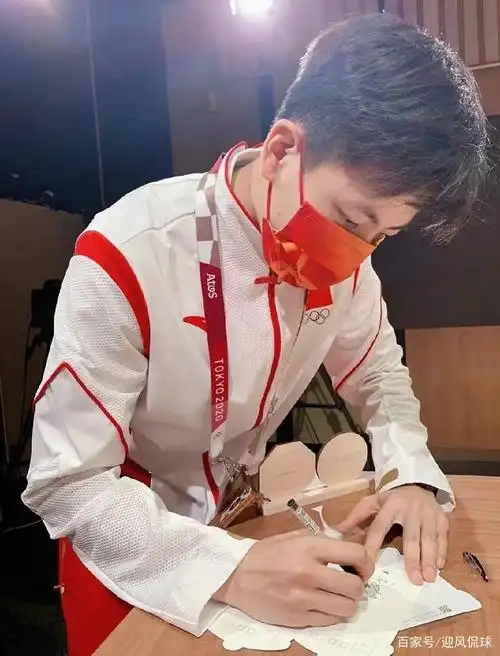 胡明轩签阿迪事件后又一人!中国最帅女篮国手官宣签耐克!